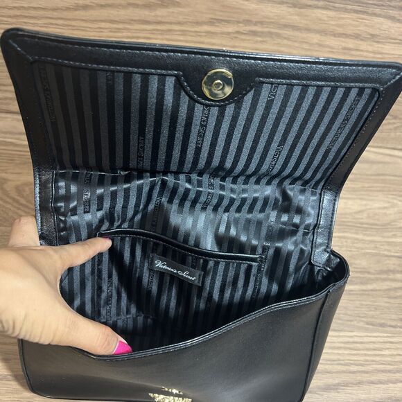 NWT Victoria's Secret purse - Picture 8 of 13
